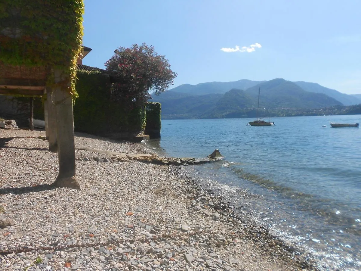 Casa In Riva Al Lago Varenna