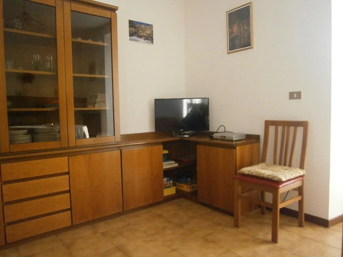Holiday home Casa In Riva Al Lago Varenna Italy